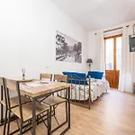 Marina Monolocale Deluxe Feriehus