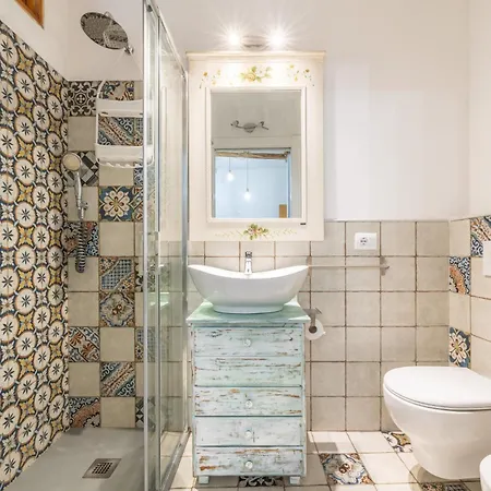 Marina Monolocale Deluxe * Cagliari