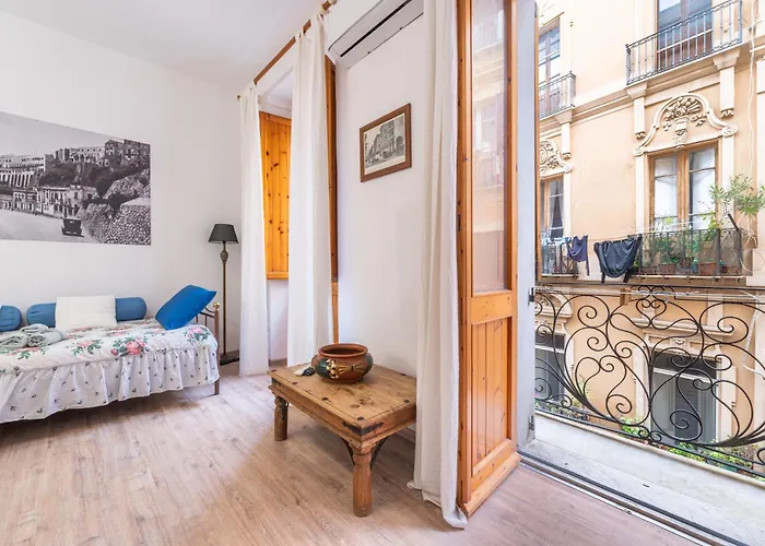 Marina Monolocale Deluxe 卡利亚里