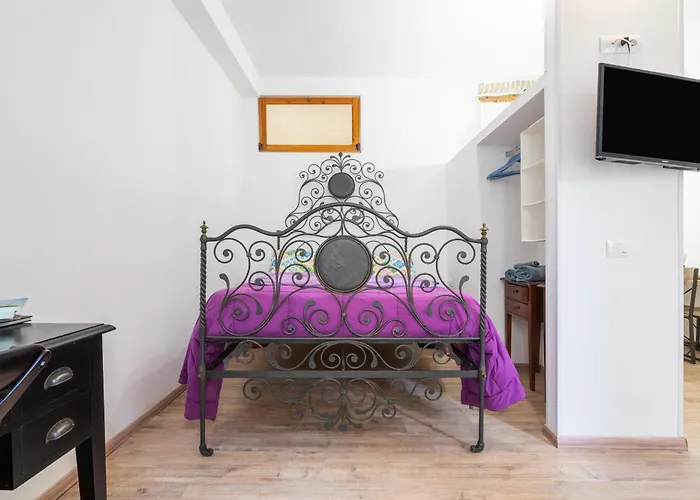 Marina Monolocale Deluxe * 卡利亚里